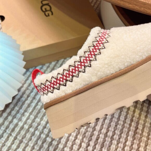 UGG TAZZ UGG BRAID SHEEPSKIN PLATFORM SLIPPERS SHOES - Picture 8 of 9